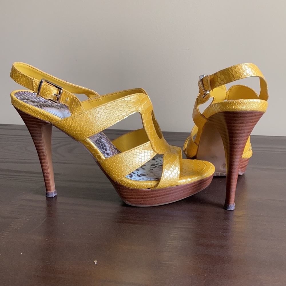 Gianni Bini Shoes - Picture 7 of 7